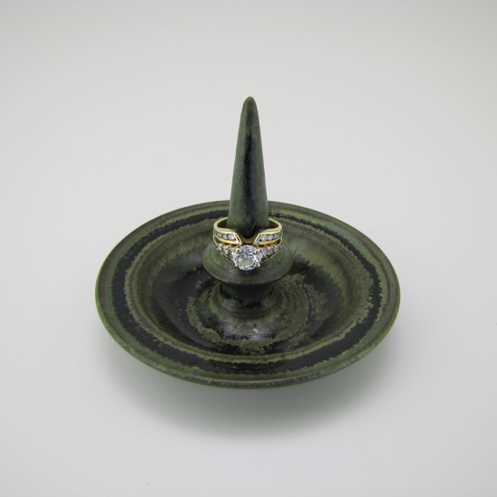 Patina Black Ringholder Patina Black Ringholder